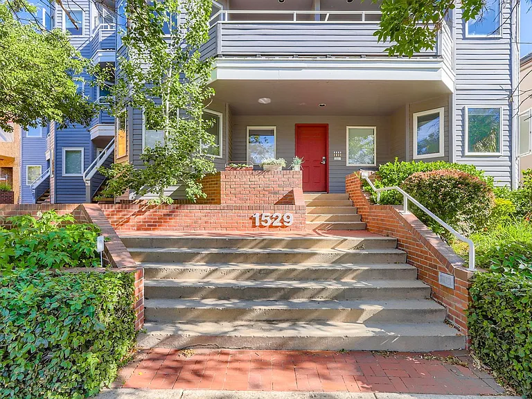 1529 Spruce St #7 — Photo 22