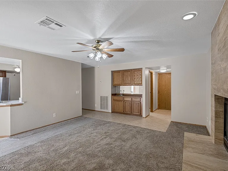 340 Bekasina Dr — Photo 22