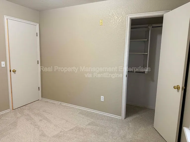 4101 Heritage Place Dr — Photo 23