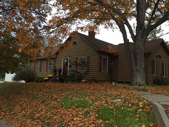 2nd image of 2801 Doniphan Ave