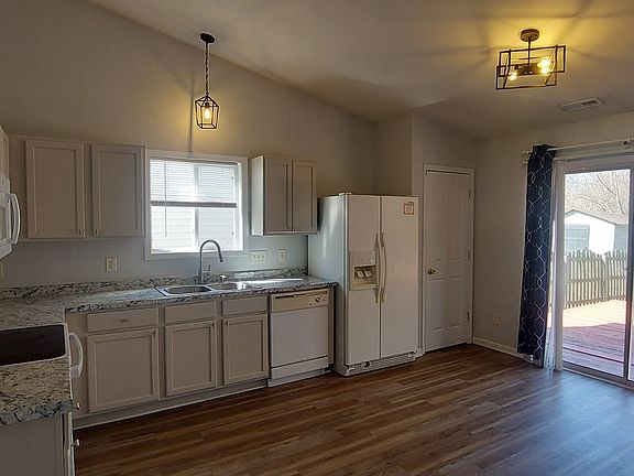 2nd image of 13112 Planters Row Dr