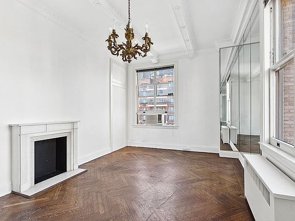 3rd image of 755 Park Ave APT 9G