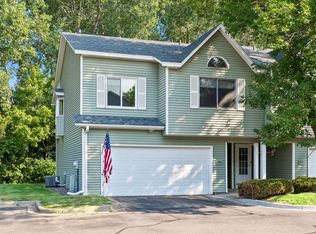 8865 Norway St NW, Coon Rapids, MN 55433
