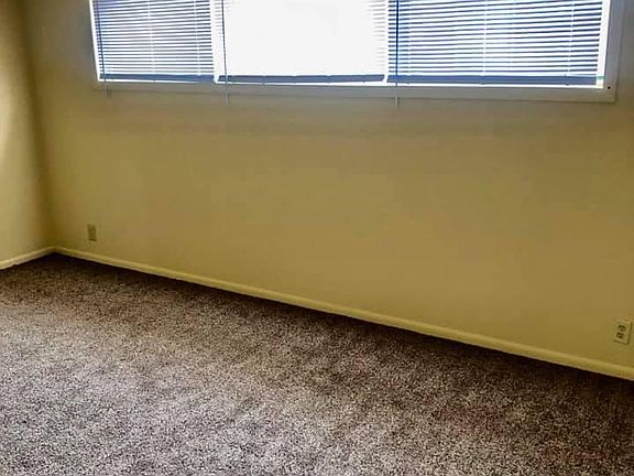 3rd image of 1104 N 48th Ave APT 8
