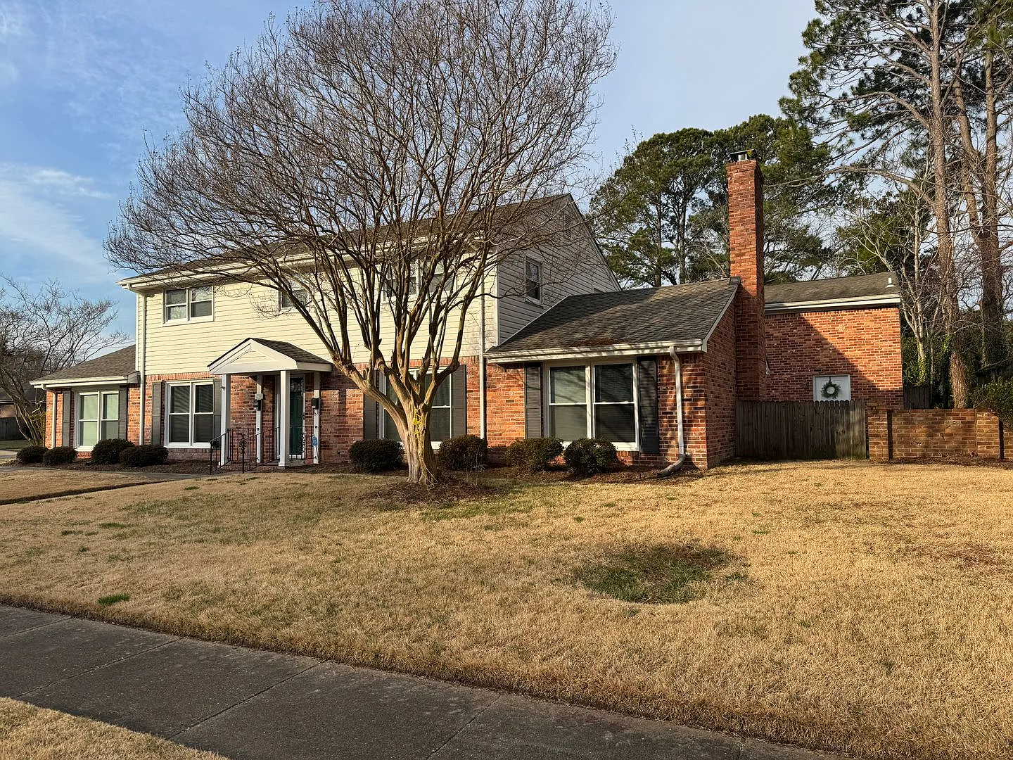 East Point Five Bedroom Home — Photo 2