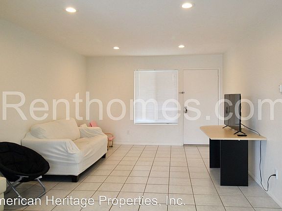 2nd image of 10938 Westmore Ln