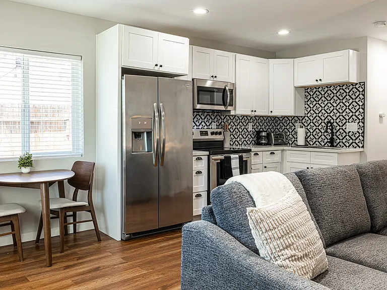 Oxford St — Photo 3