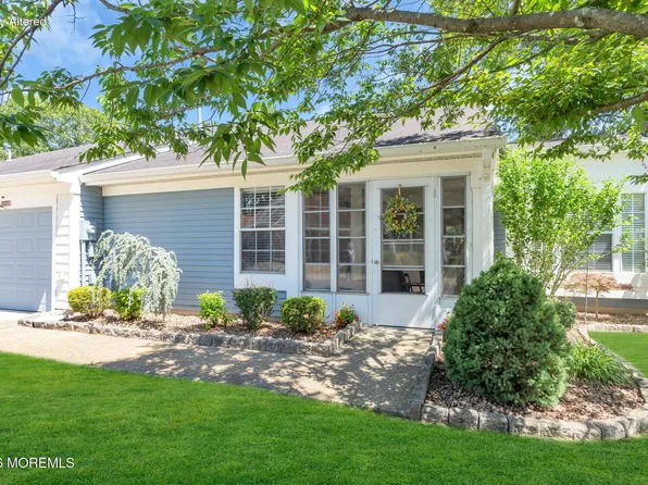 1200B Thornbury Lane, Manchester, NJ 08759