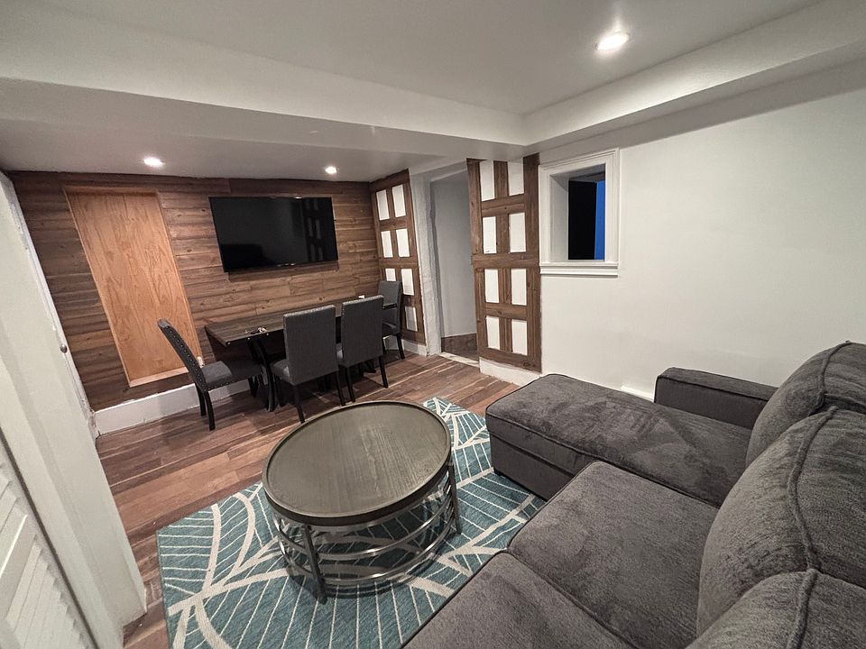1st image of 187 Walker St Floor 1