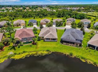 773 Rosemary Cir, Bradenton, FL 34212