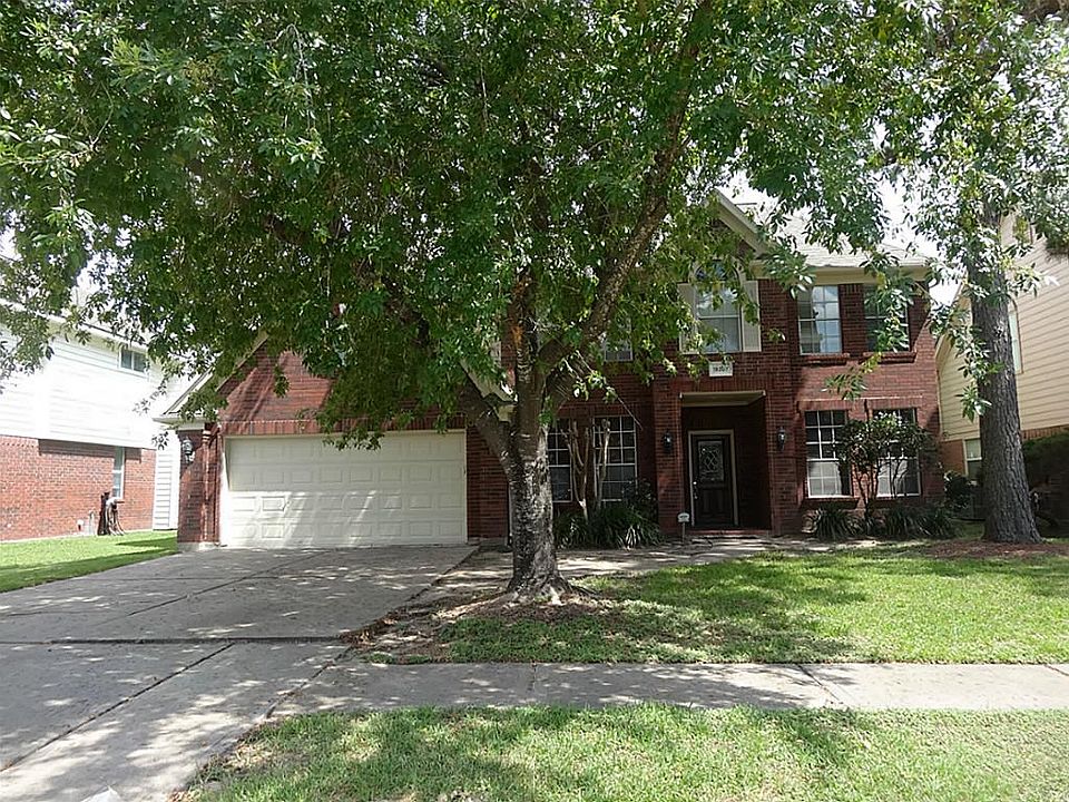 1st image of 18307 Flint Hill Dr