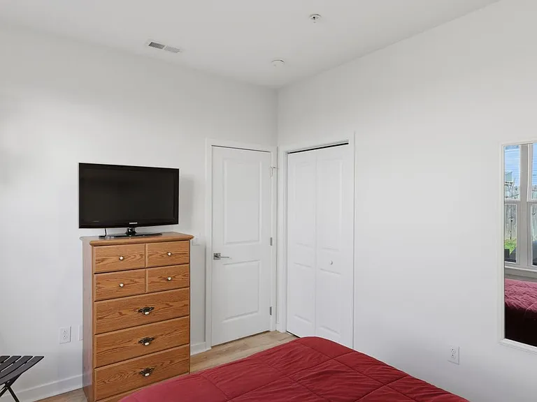1113 Lemon St #TOWNHOUSE — Photo 10
