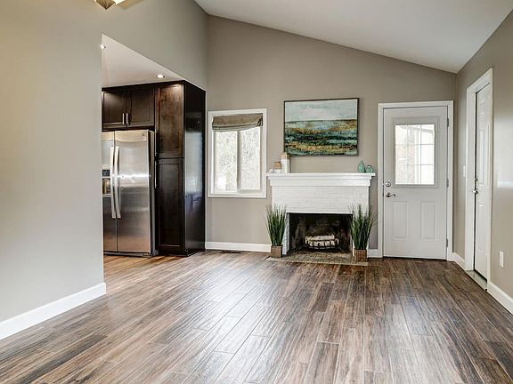 4th image of 11521 Alcinda Ln