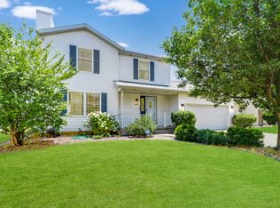 1807 Vladimir Dr, Bloomington, IL