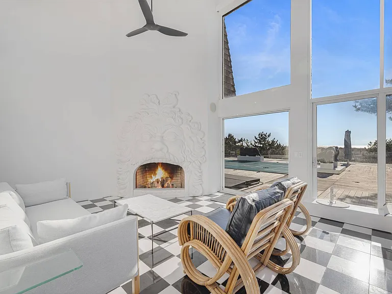 19 Dune Rd — Photo 15