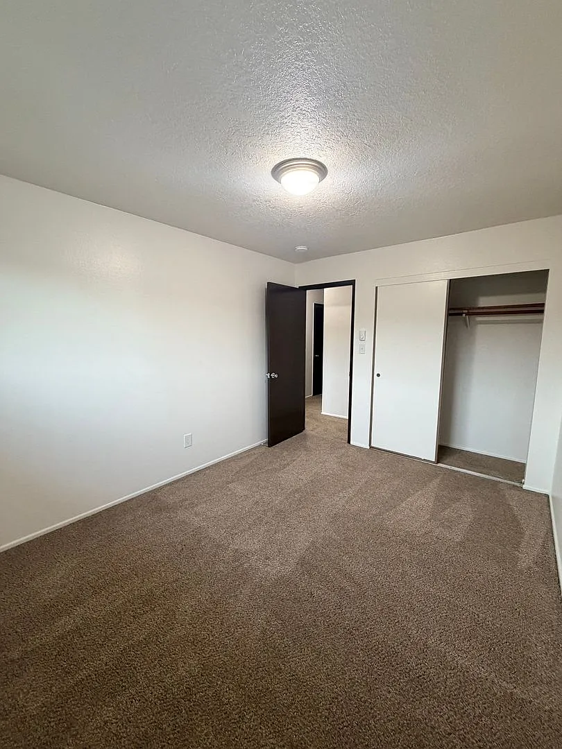 Hassalo Apartments — Photo 2