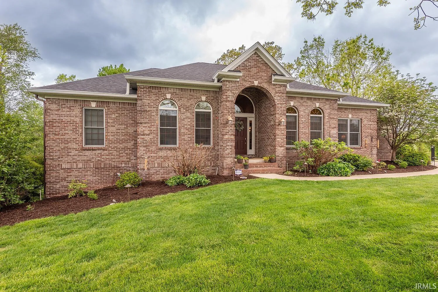 4650 S Amber Dr photo 1