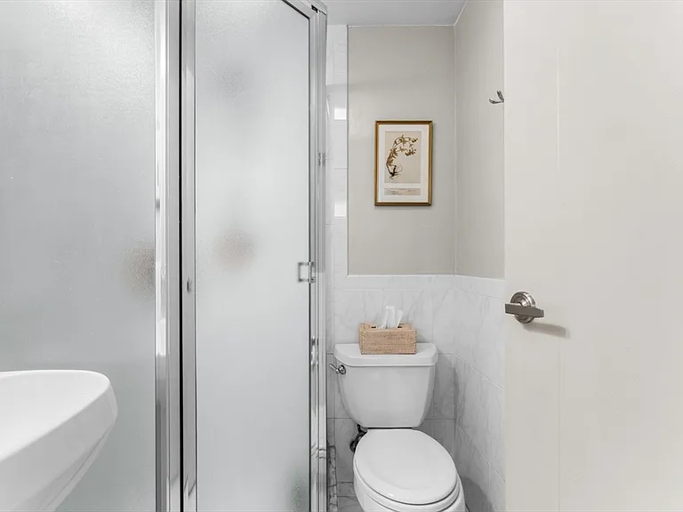 1600 Beacon St #512 — Photo 13