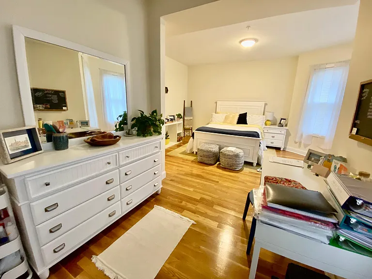 3235 Washington St #2 — Photo 11