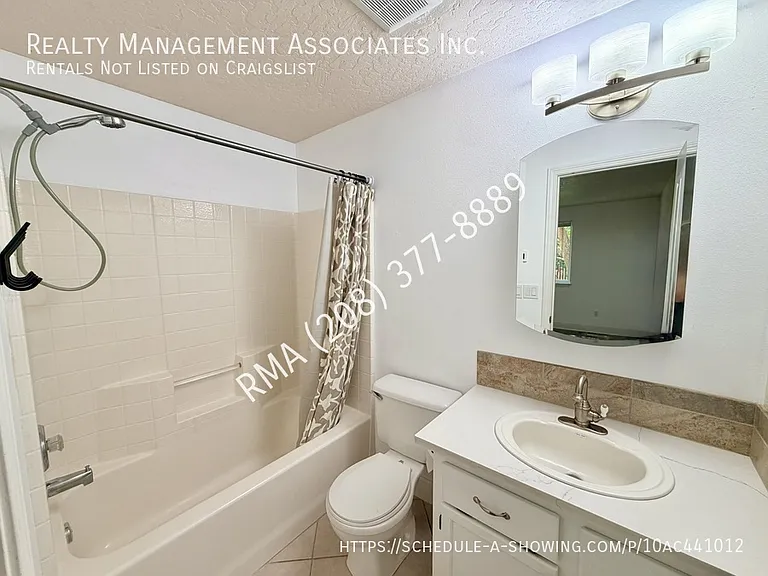 2717 E Sandgate Ave — Photo 8