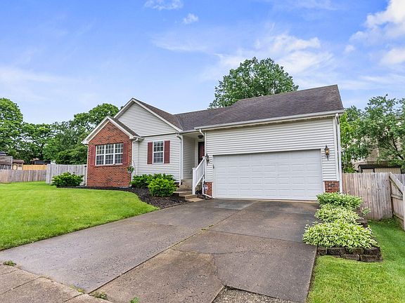 2nd image of 4044 Forsythe Dr