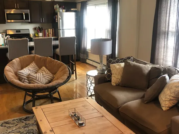 12 Austin St #2, Charlestown, MA 02129