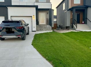 36 Elm Dr #36, West Saint Paul, MB R4A0C6