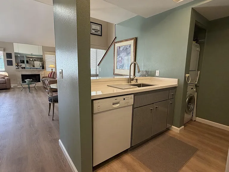 701 Kettner Blvd #96 — Photo 13