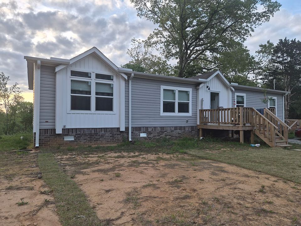 1st image of 510 Potts Chapel Rd