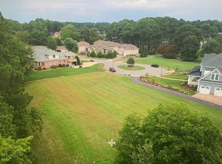 3071 Falmouth Dr, Chesapeake, VA 23321