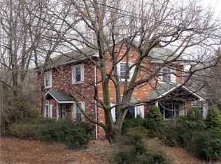 624 W New Castle St, Butler, PA 16001