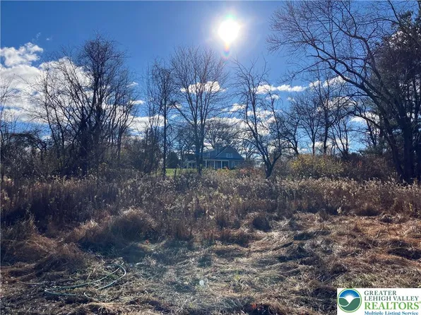 2804 Route 212, Coopersburg, PA 18036