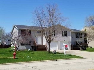 502 Veterans Rd, Stoughton, WI 53589