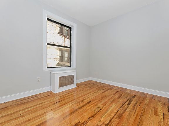 3rd image of 30 Linden Blvd #3BB