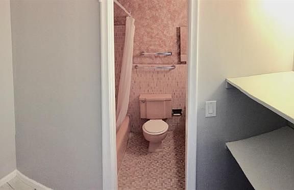 4th image of 2795 SE 1st Ct