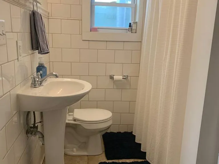 709 N Tioga St #1 — Photo 9