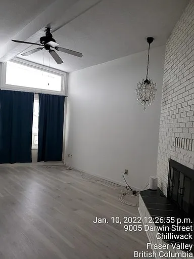 5 bed, 2.5 bath, $3,500 — Photo 4
