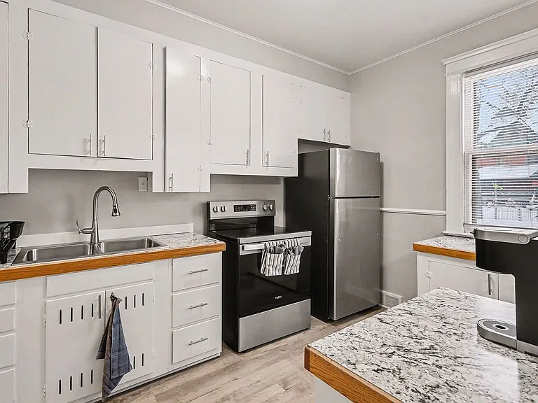 936 W Kalamazoo Ave #1 — Photo 5