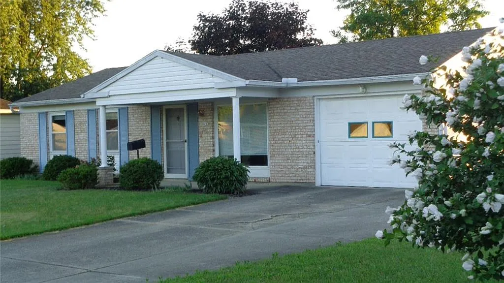 3115 Sudbury St photo 1