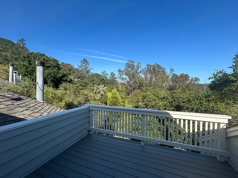 806 Isbel Ct — Photo 20