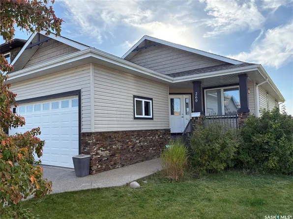 206 Thauberger ROAD N, Regina, SK S4Y 0C3
