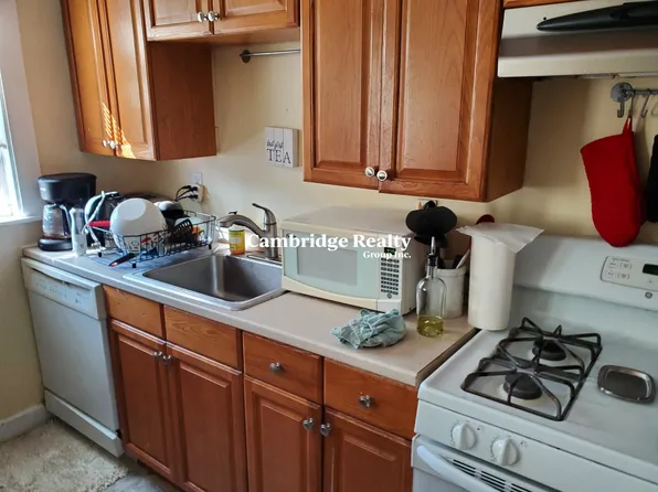 154 Magazine St, Cambridge, MA