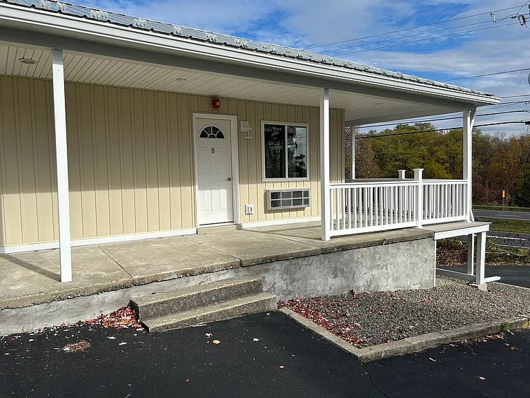3815 State Route 14 #8 — Photo 15