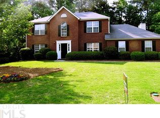 520 Orchard Place Cir, Lilburn, GA 30047