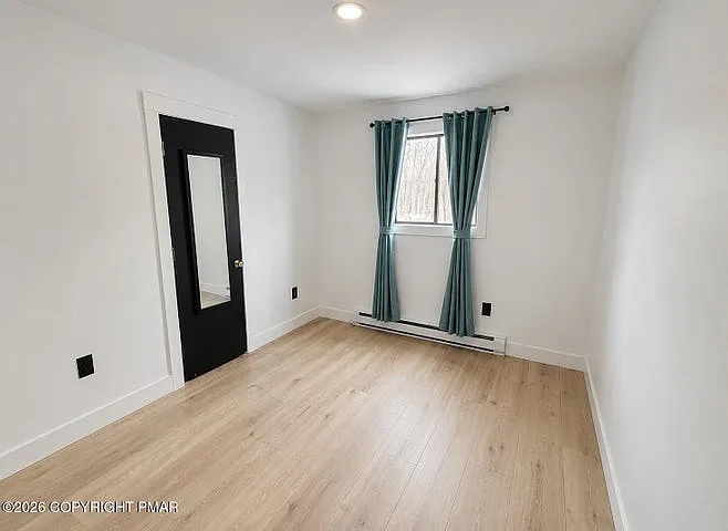 1215 Steele Cir — Photo 8