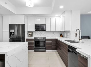 3330 190th St #1911, Aventura, FL 33180