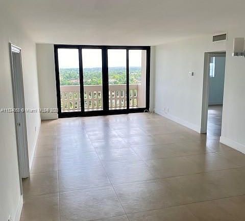 2nd image of 90 Edgewater Dr APT 1225