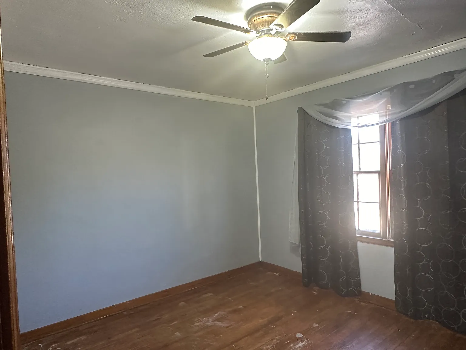 2 bed, 1200 sqft, $875 — Photo 1