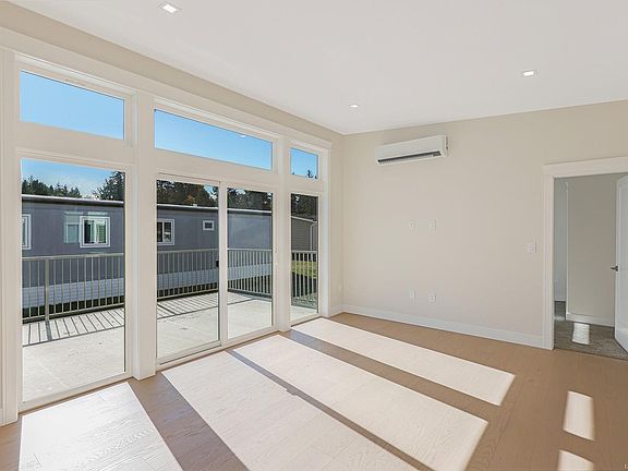 4th image of 1240 Wilkinson Rd #16