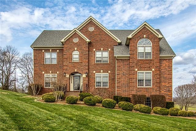 1st image of 805 Warbler Way